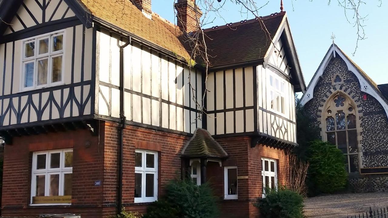 Old School Apartment 1 First Floor Bury St. Edmunds Eksteriør billede